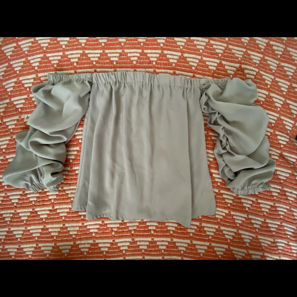 Off-Shoulder gray top